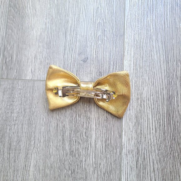 gold clip-on bowtie - Picture 7 of 8